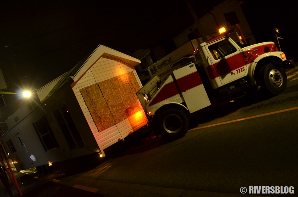 夜が来る! -Square of the MOON- Tシャツ Lサイズ アメリカから家が届きました。』トレーラーハウス搬入！Mobile home